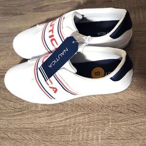 NEW NAUTICA SNEAKER SHOES WOMEN'S SIZE 8 WHITE/RED/BLUE. COLOR.